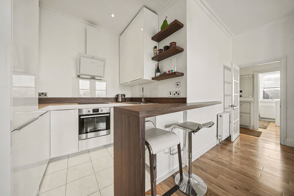 Property photo 2 of 10 Picture No. 08