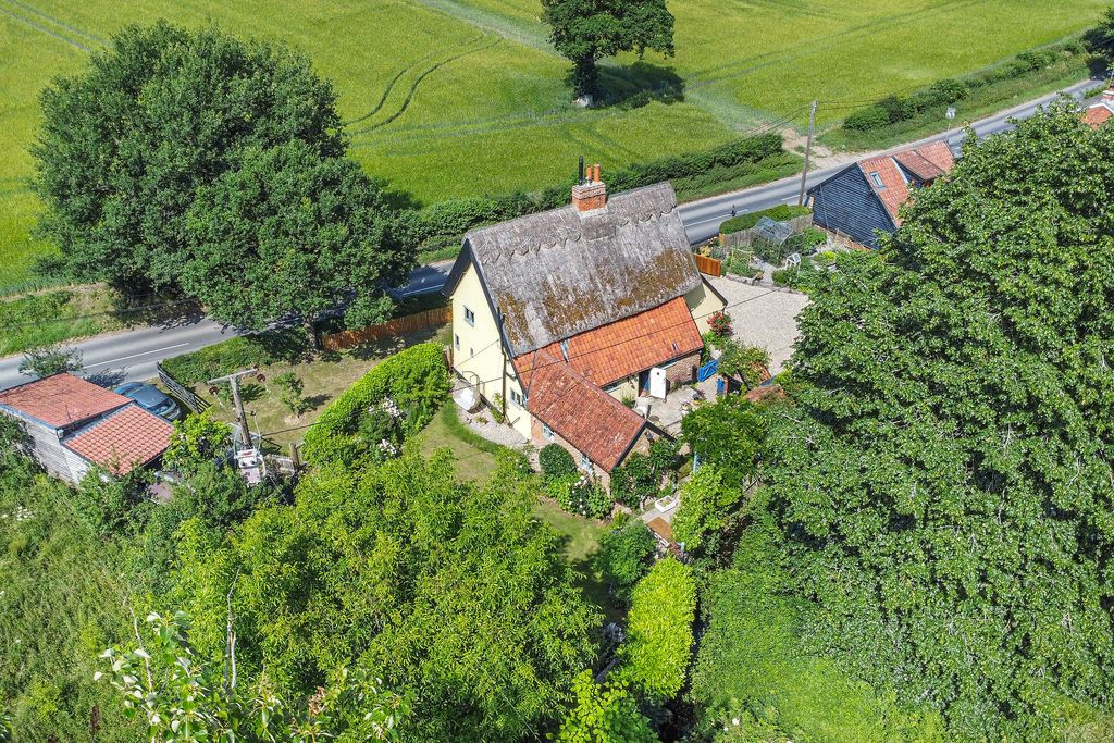 Property photo 2 of 28 Pt-Db(Wp)-27Lowerrd-3