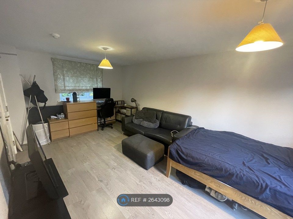 Property photo 1 of 10 Xl Double Room