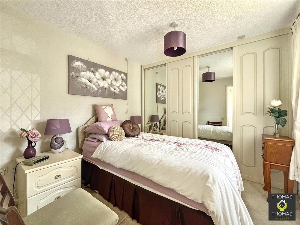 Property photo 3 of 9 Img_9849.Jpg