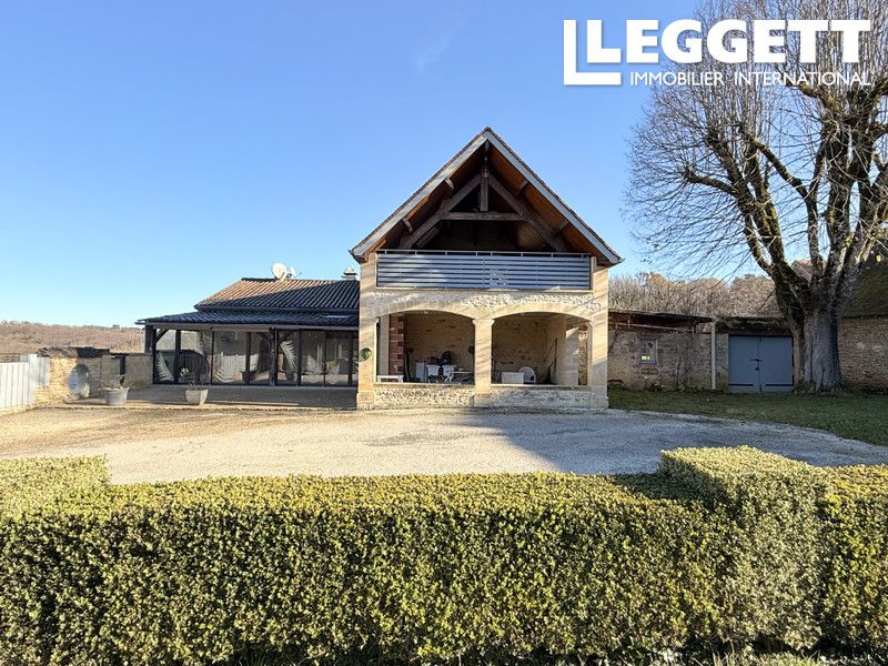 Property photo 3 of 10