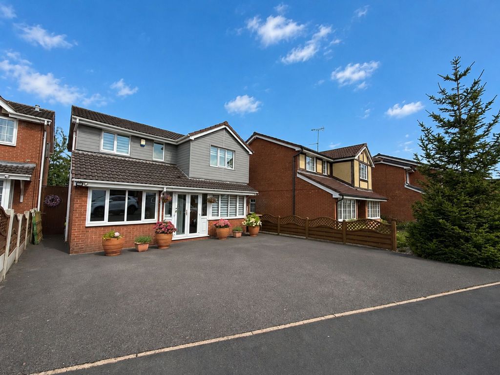Property photo 1 of 28