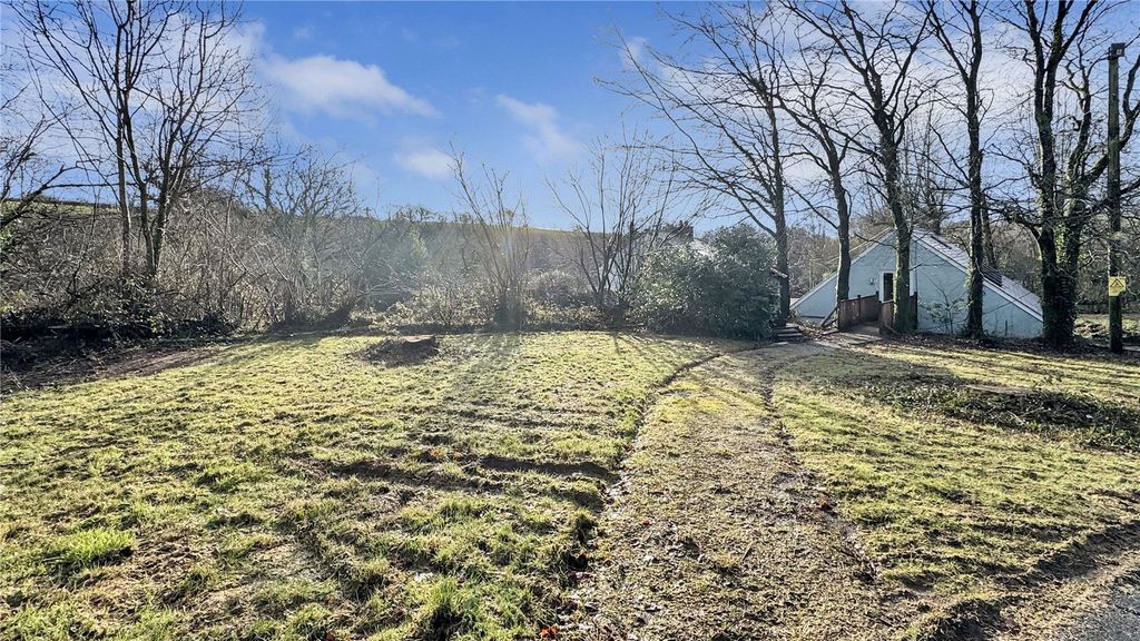 Property photo 2 of 13 Picture No. 18