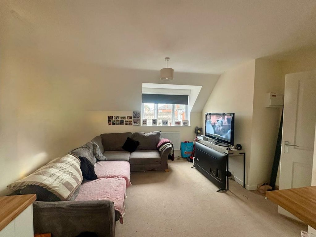 Property photo 2 of 3