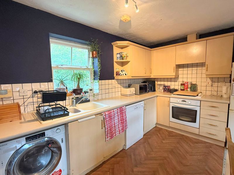 Property photo 2 of 6 Photo 2