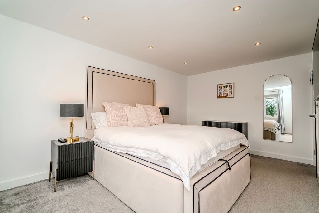 Additional image 30 of 5 bed detached house for saleDunkirk Lane, Leyland PR26