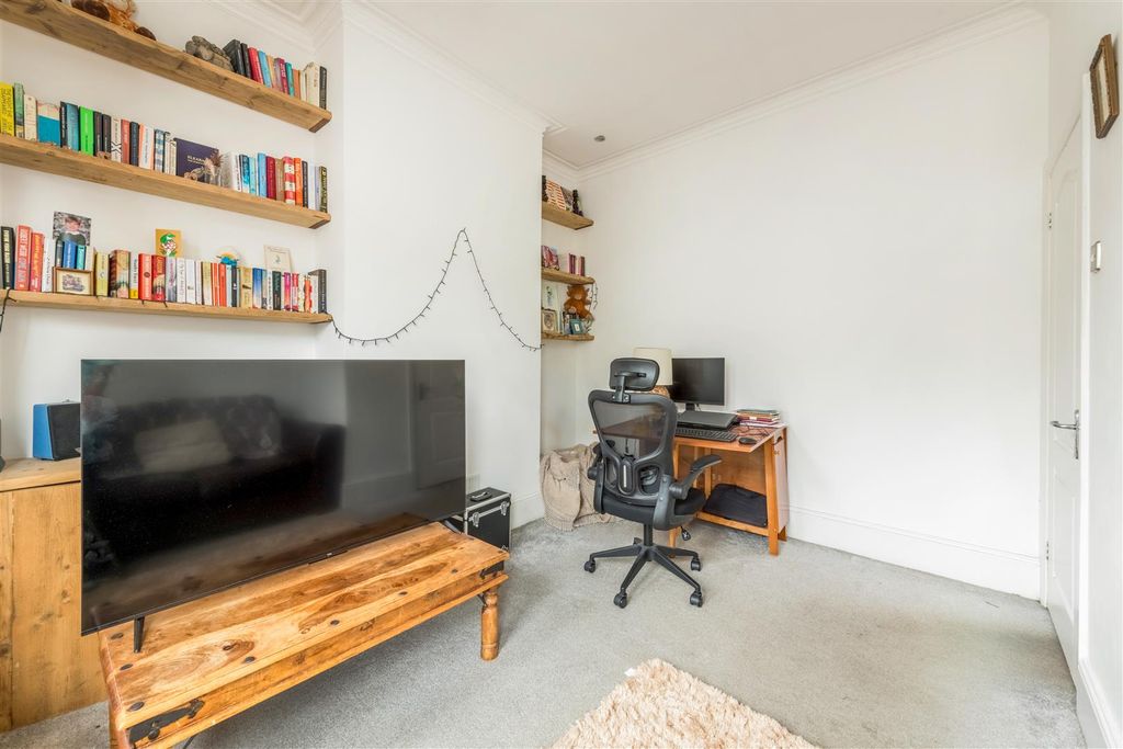 Property photo 3 of 12 Living Room