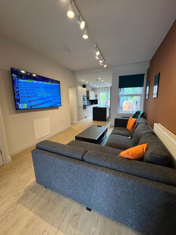 Property photo 1 of 19 Photo 1