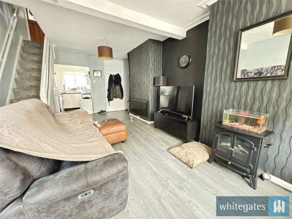 Property photo 3 of 9 Picture No. 14