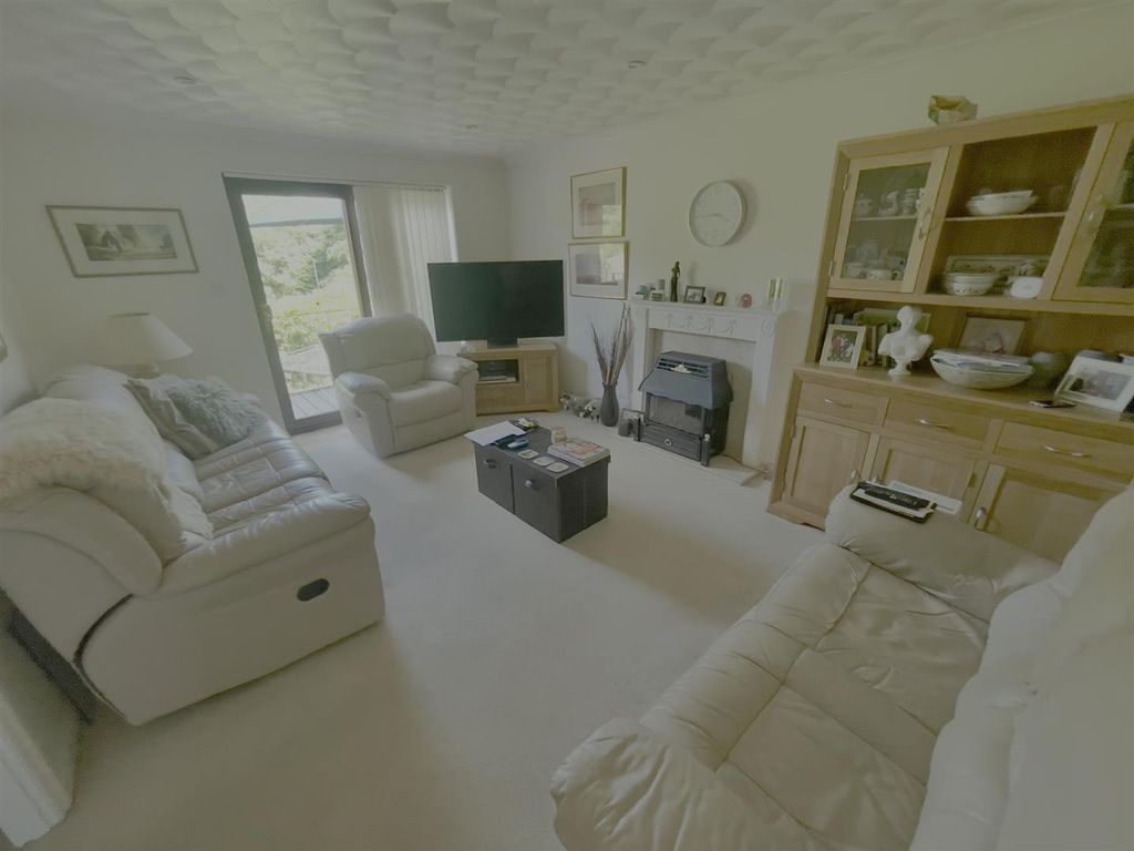 Property photo 2 of 10 Img_5896.Jpg