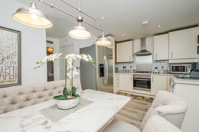 Property photo 3 of 26 Photo 16