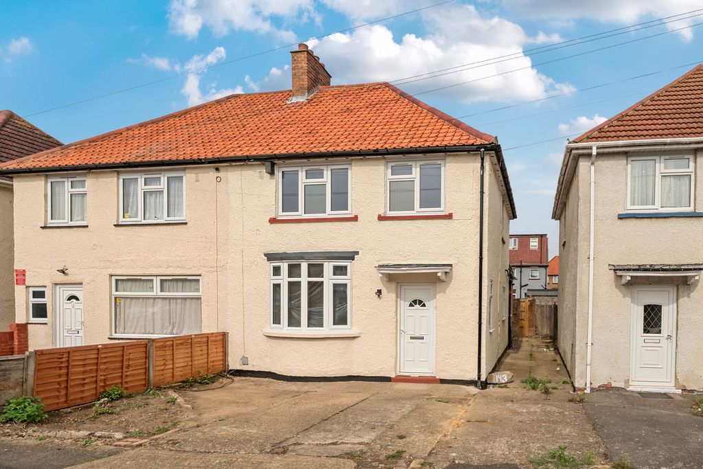 Property photo 1 of 20 1334570-19-689c5c...