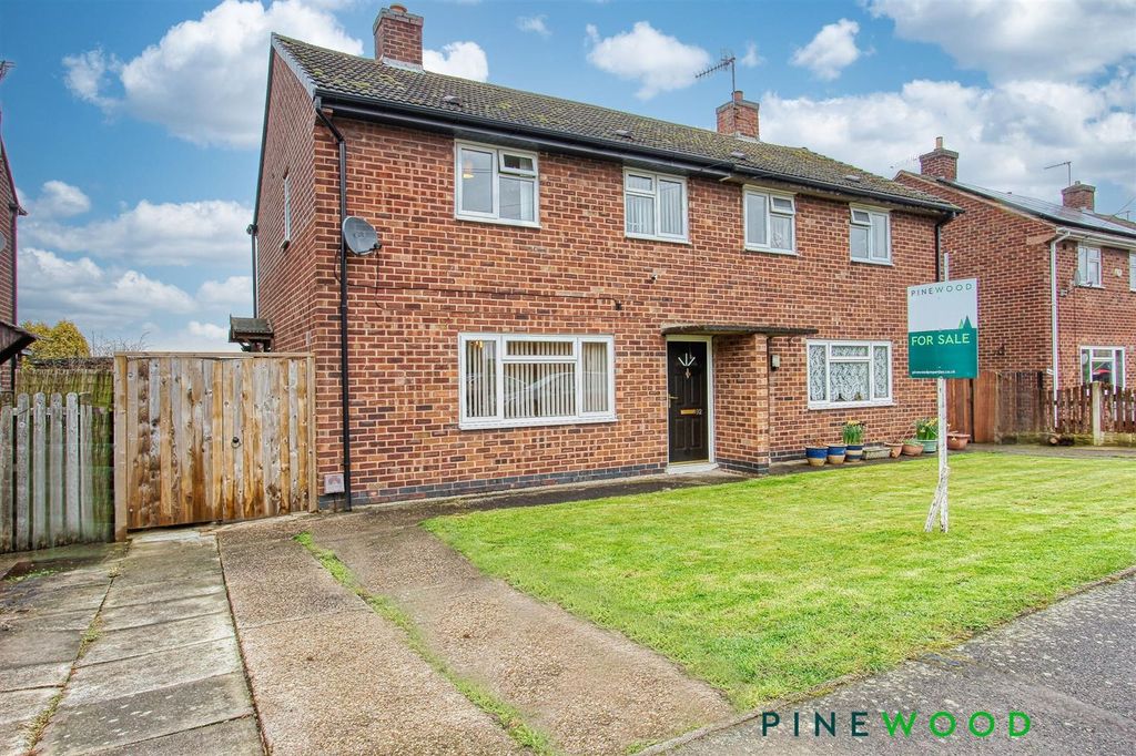 Property photo 1 of 19 Front