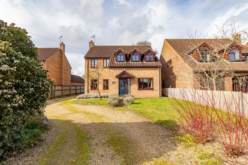 Property photo 2 of 40 4190703