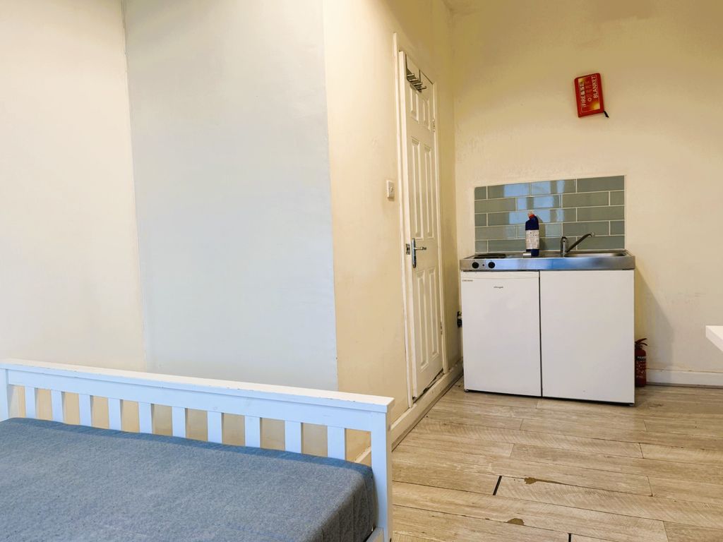 Property photo 2 of 4 Thumbnail_Img_3977