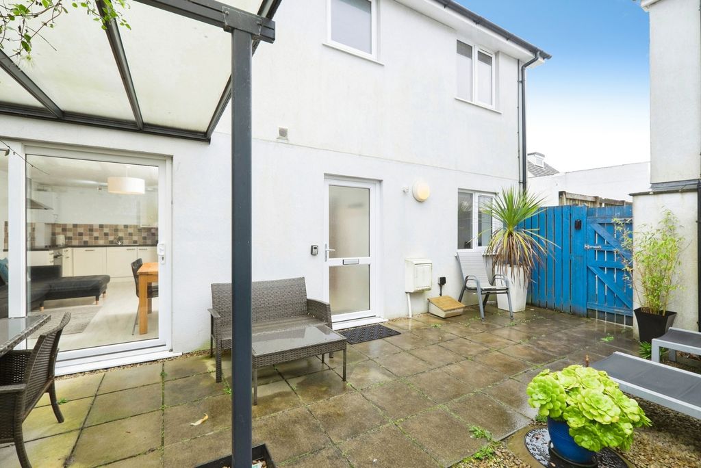 Property photo 2 of 18 Pbox-Img.Jpg