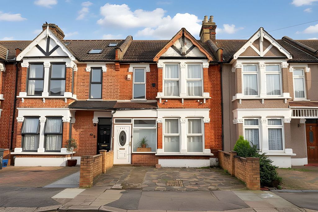 Property photo 1 of 35