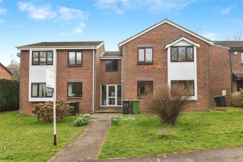 Property photo 1 of 18 Picture No. 02