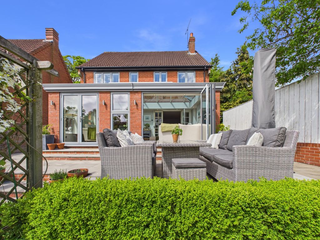 Property photo 1 of 22 5104810