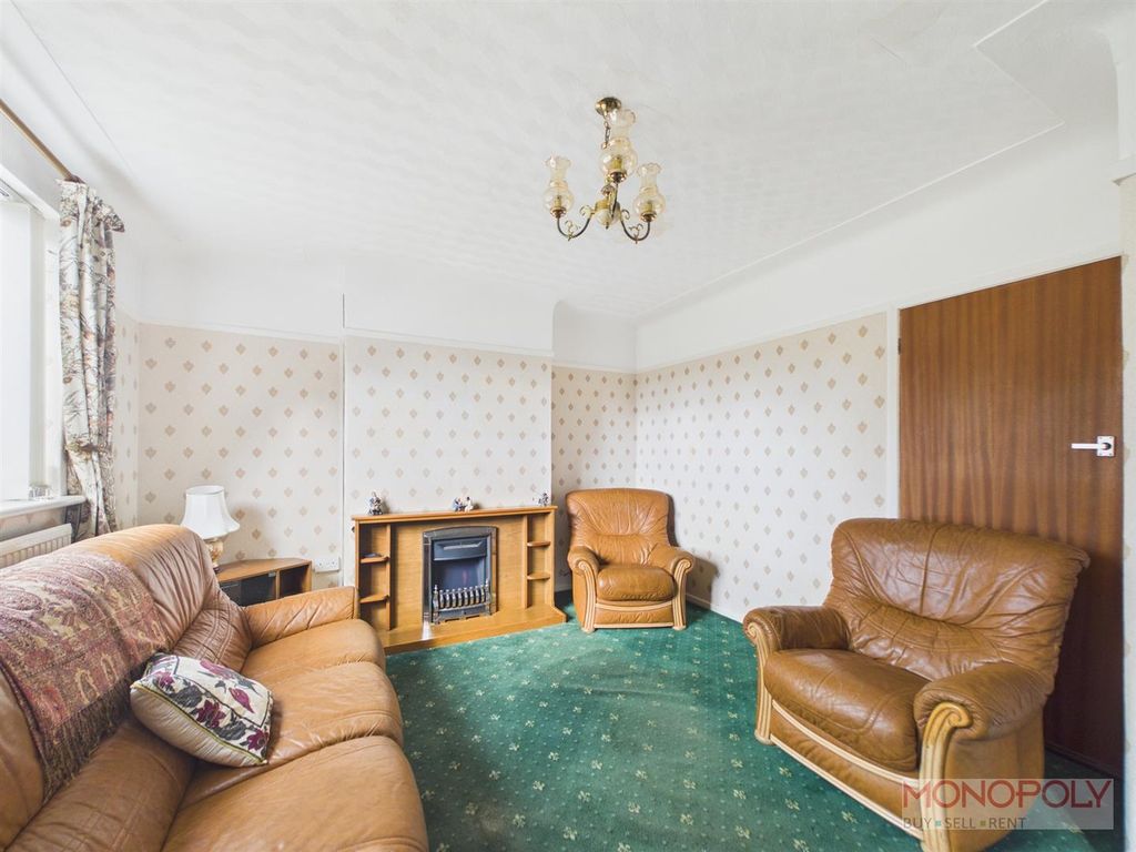 Property photo 3 of 22 Cam03815G0-Pr0427-Still004.Jpg