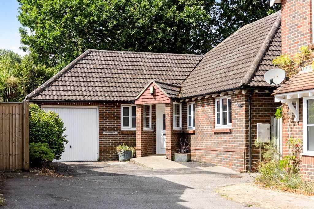 Property photo 1 of 18