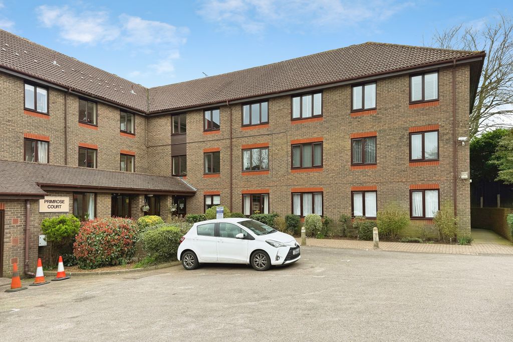 Property photo 1 of 11