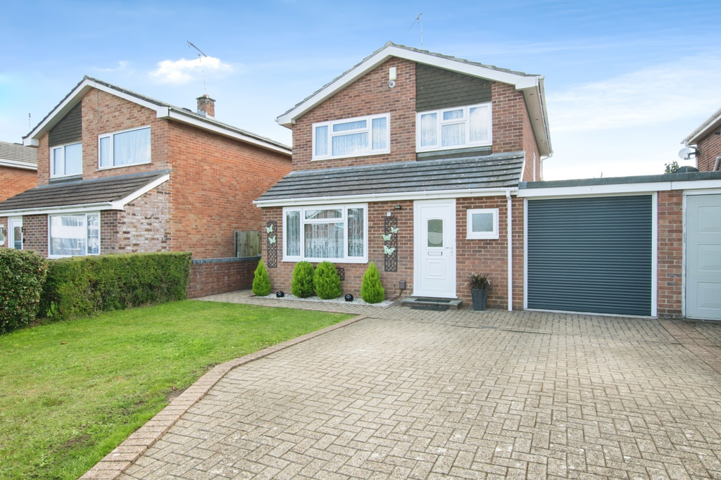 Property photo 1 of 11 External