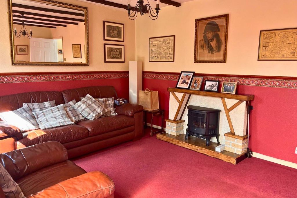 Property photo 3 of 14