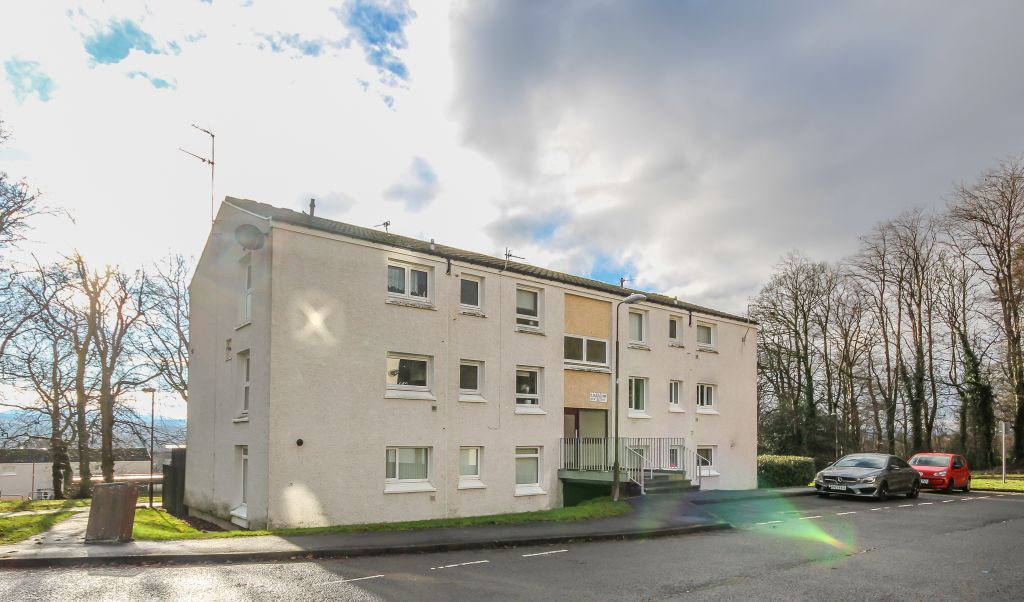 Property photo 2 of 5 4 Vancouver - Small Redone-5