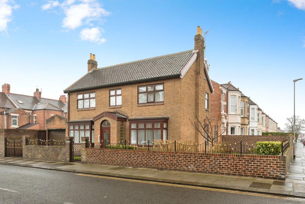 Property photo 1 of 15