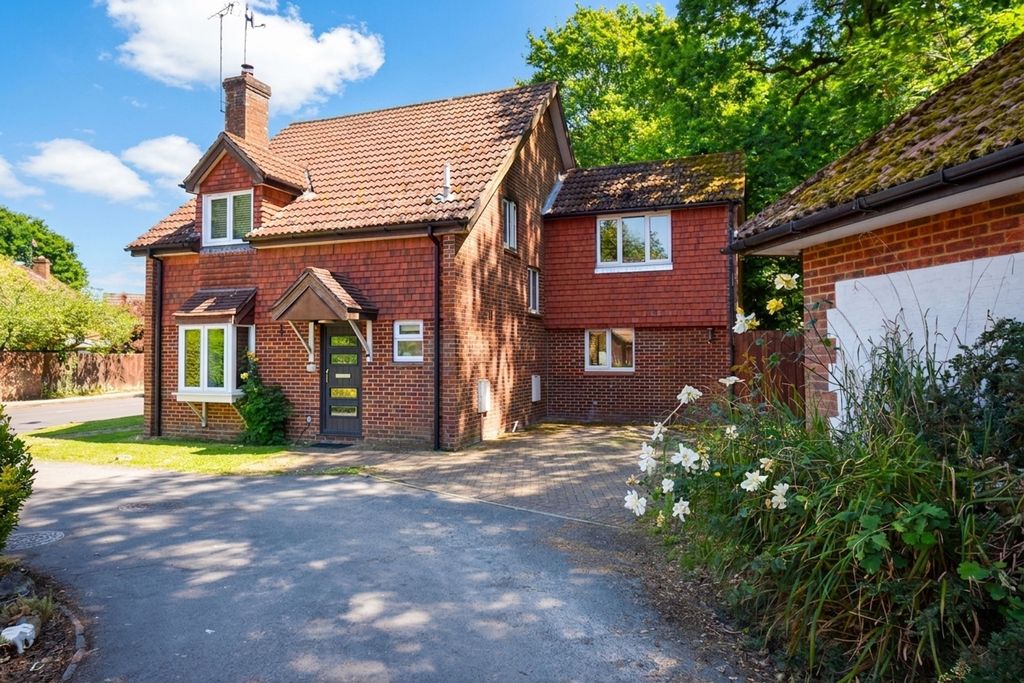 Property photo 1 of 19