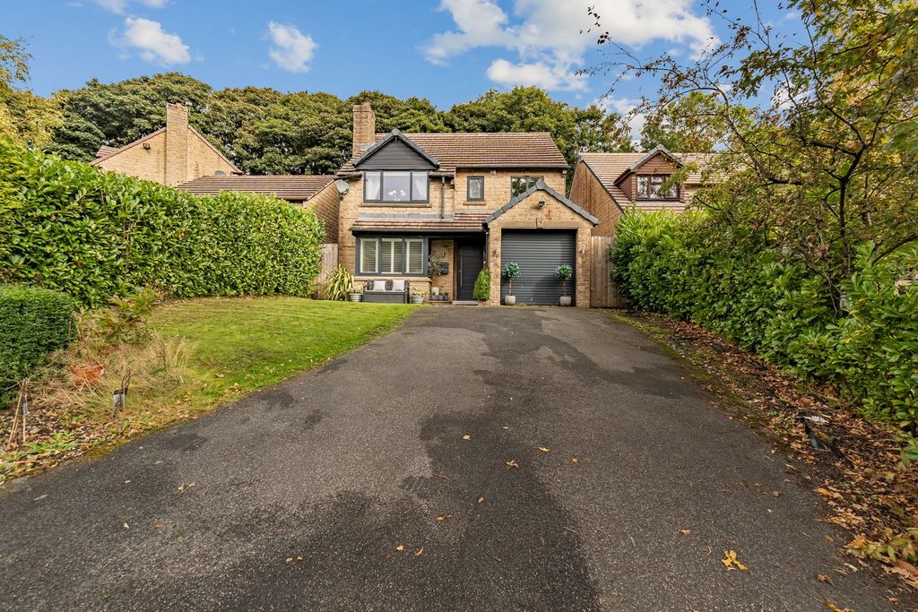 Property photo 1 of 27