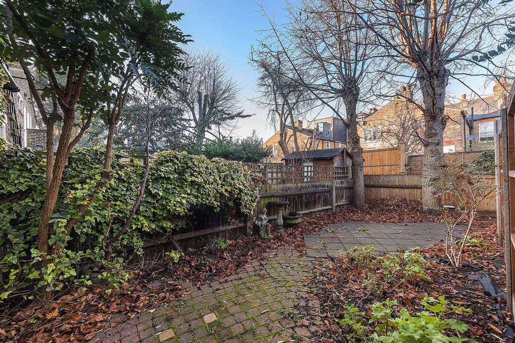 Property photo 3 of 15