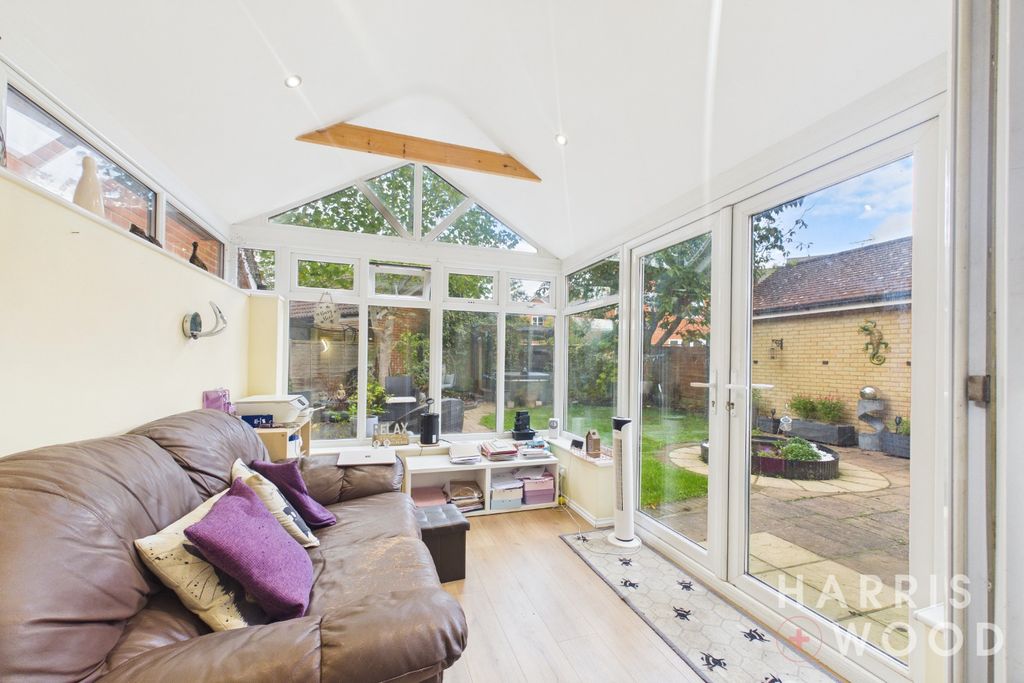 Property photo 3 of 37 5721003