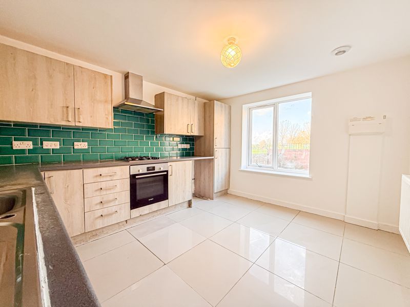 Property photo 2 of 18 Photo 10