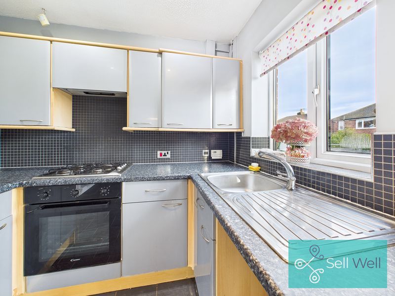 Property photo 3 of 17 Kitchen/Diner