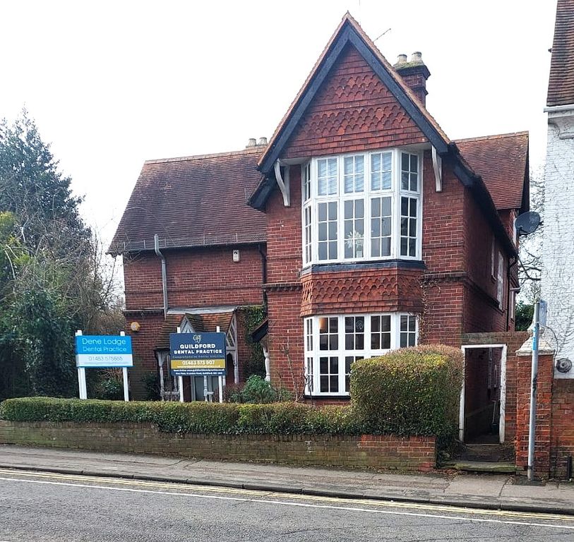 Property photo 1 of 3 9 London Road