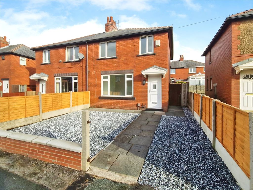 Property photo 1 of 18 External Front