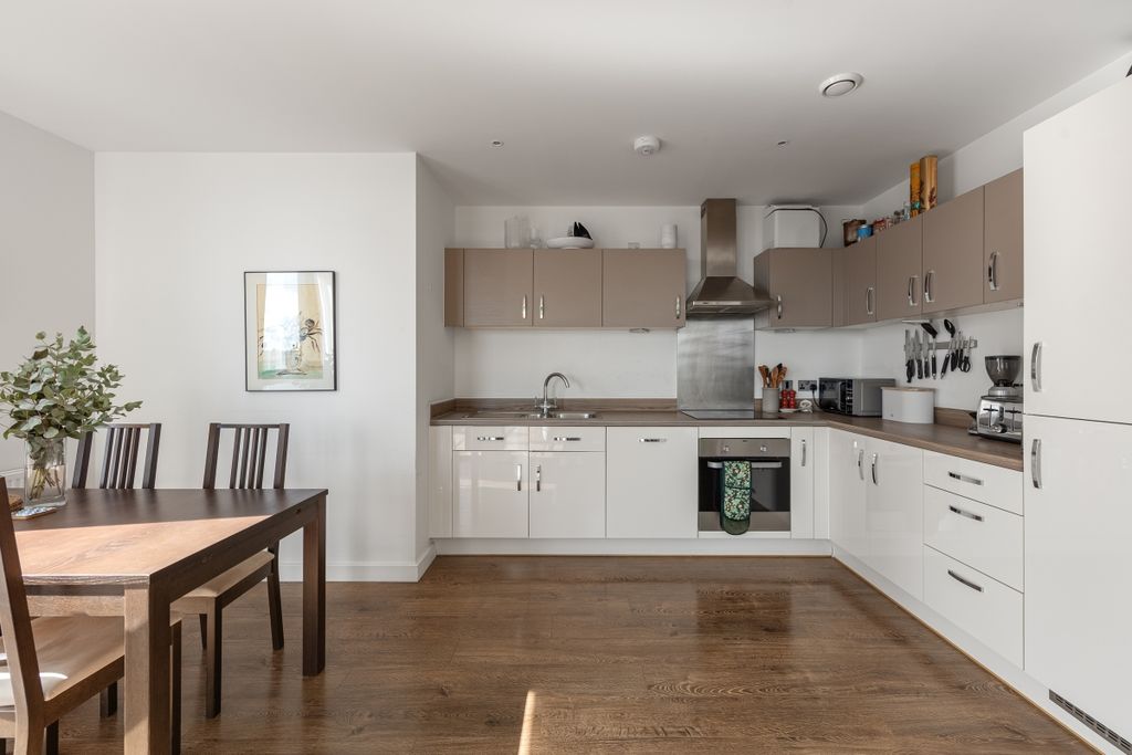 Property photo 2 of 12 094A9757