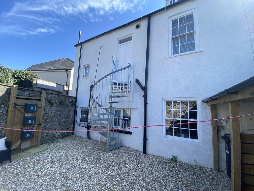 Property photo 1 of 7 Picture No. 07