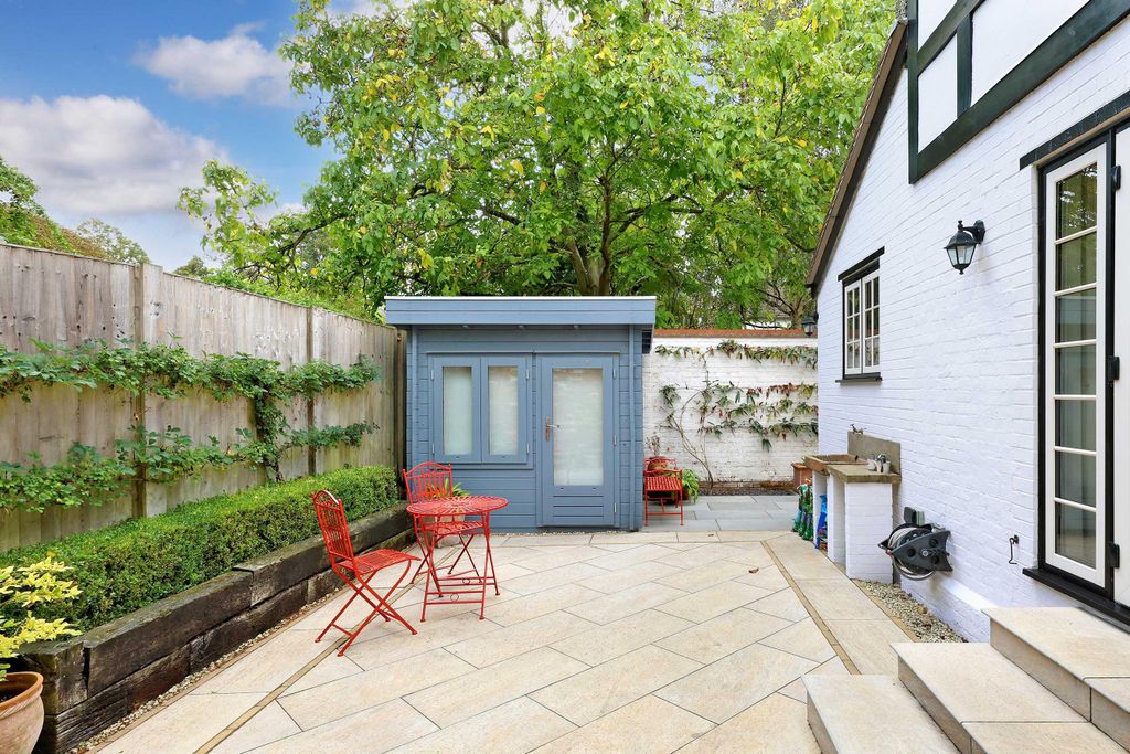 Additional image 22 of 4 bed detached house for saleCourt Road, Maidenhead, Berkshire SL6
