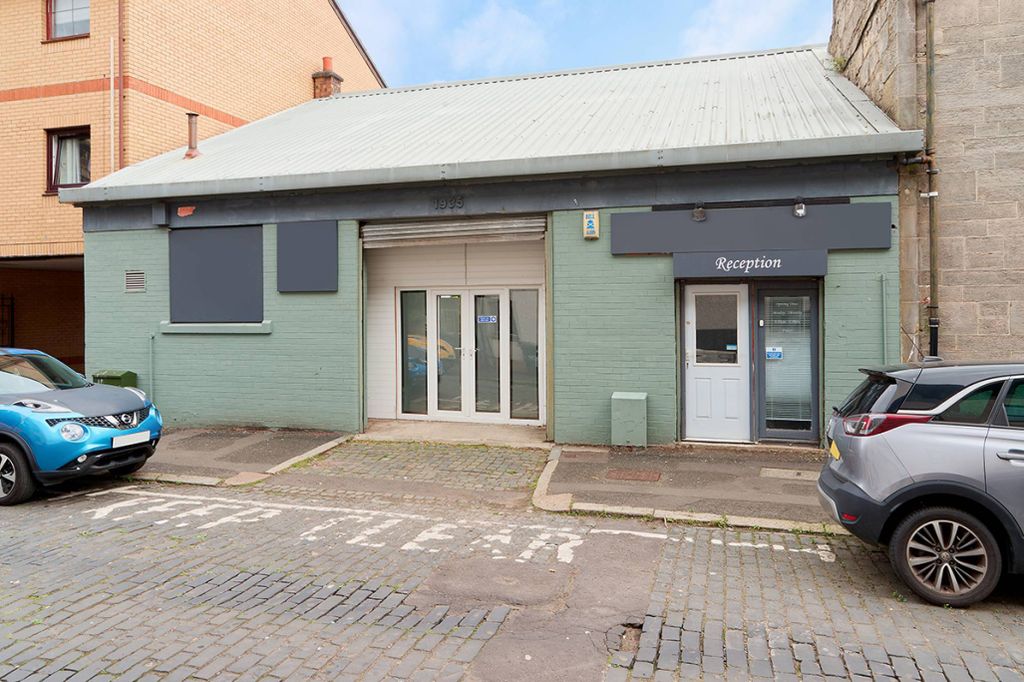 Property photo 1 of 20