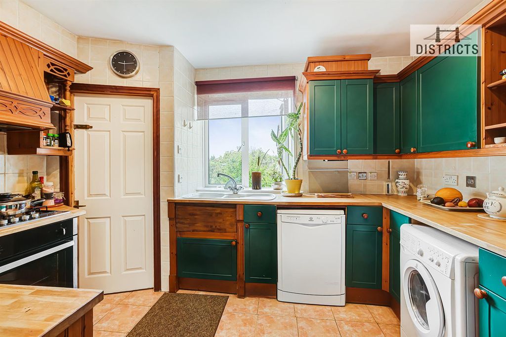 Property photo 2 of 8 Wm (8).Jpg