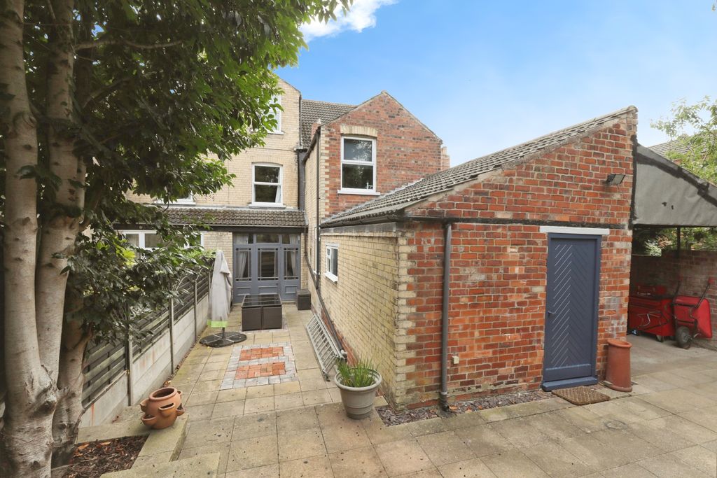 Additional image 14 of 5 bed semi-detached house for saleNortholme, Gainsborough DN21
