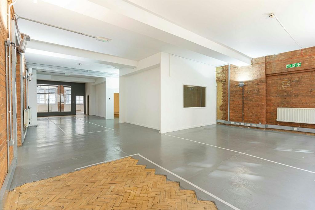 Property photo 3 of 21 1-3B-Underwood-Row-N1-7Lz-Shoreditch-Hoxton-Old-Street-District-Office-Showroom-Studio-For-Sale-To-Let-Internal28-Dominion.London.Jpg