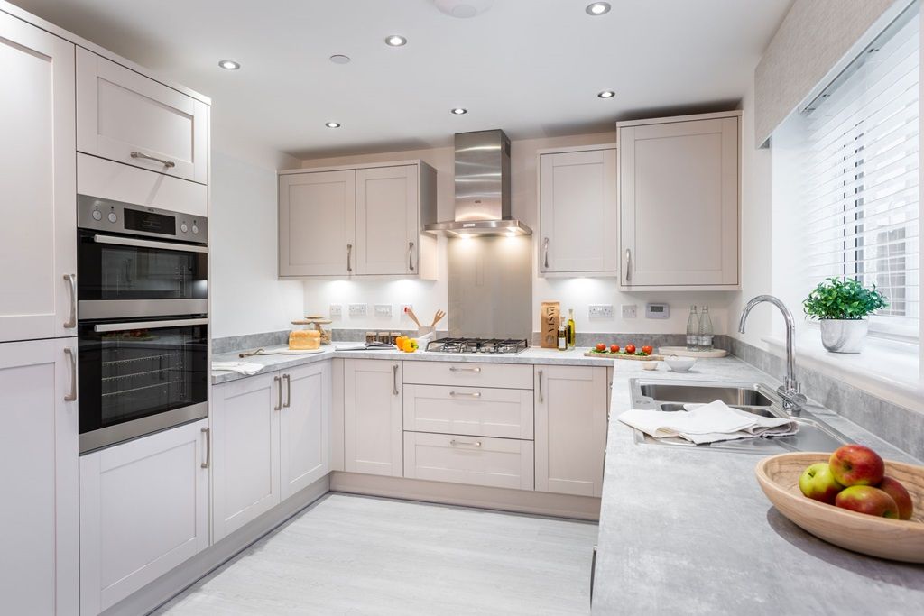 Property photo 3 of 10 High Specification Kitchen