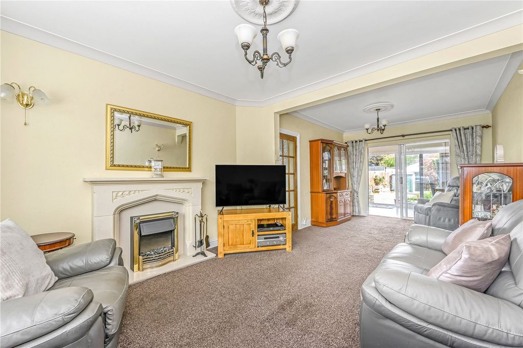 Property photo 2 of 16 Reception Room