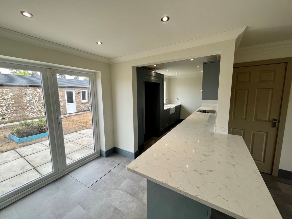 Property photo 2 of 21 View