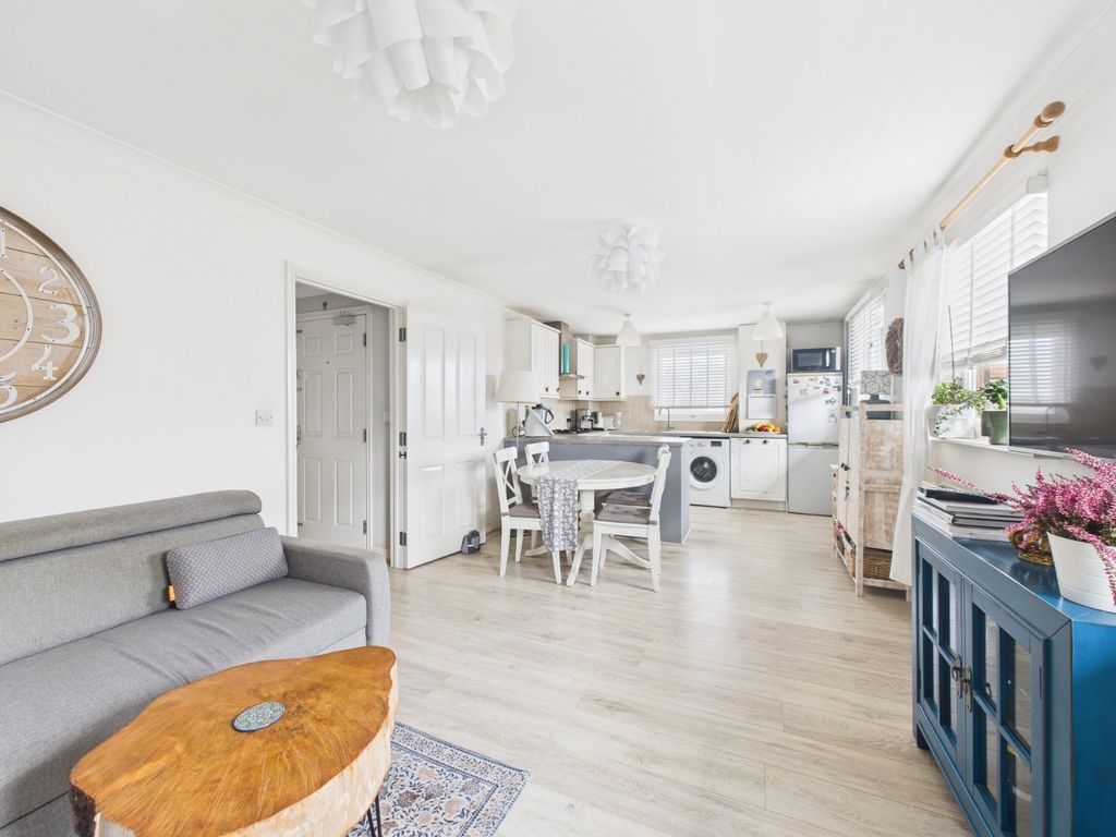 Property photo 2 of 8 Living Room