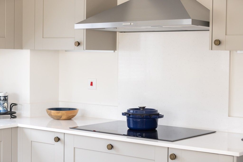 Property photo 3 of 13 Oakwood Park, Wimborne